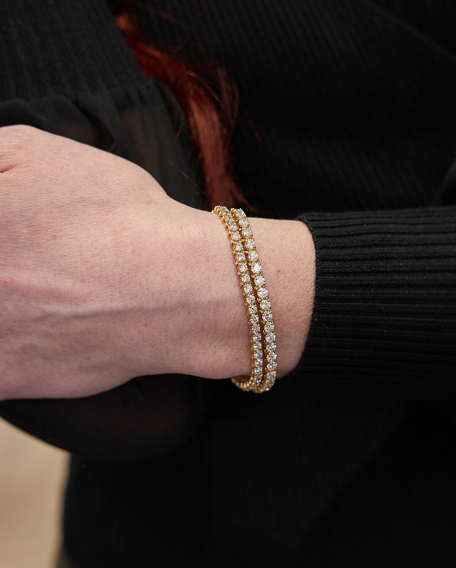 18 Karat Yellow Gold 11.07 cttw Diamond Bracelet