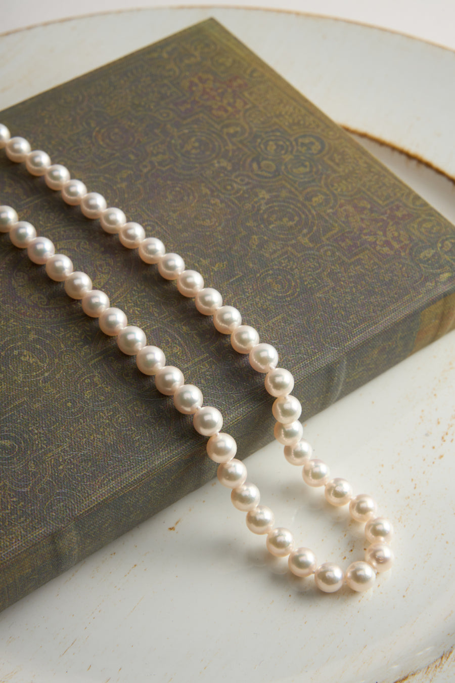 14K White Gold 7.5–8mm A+ Cultured Pearl Necklace – 18"