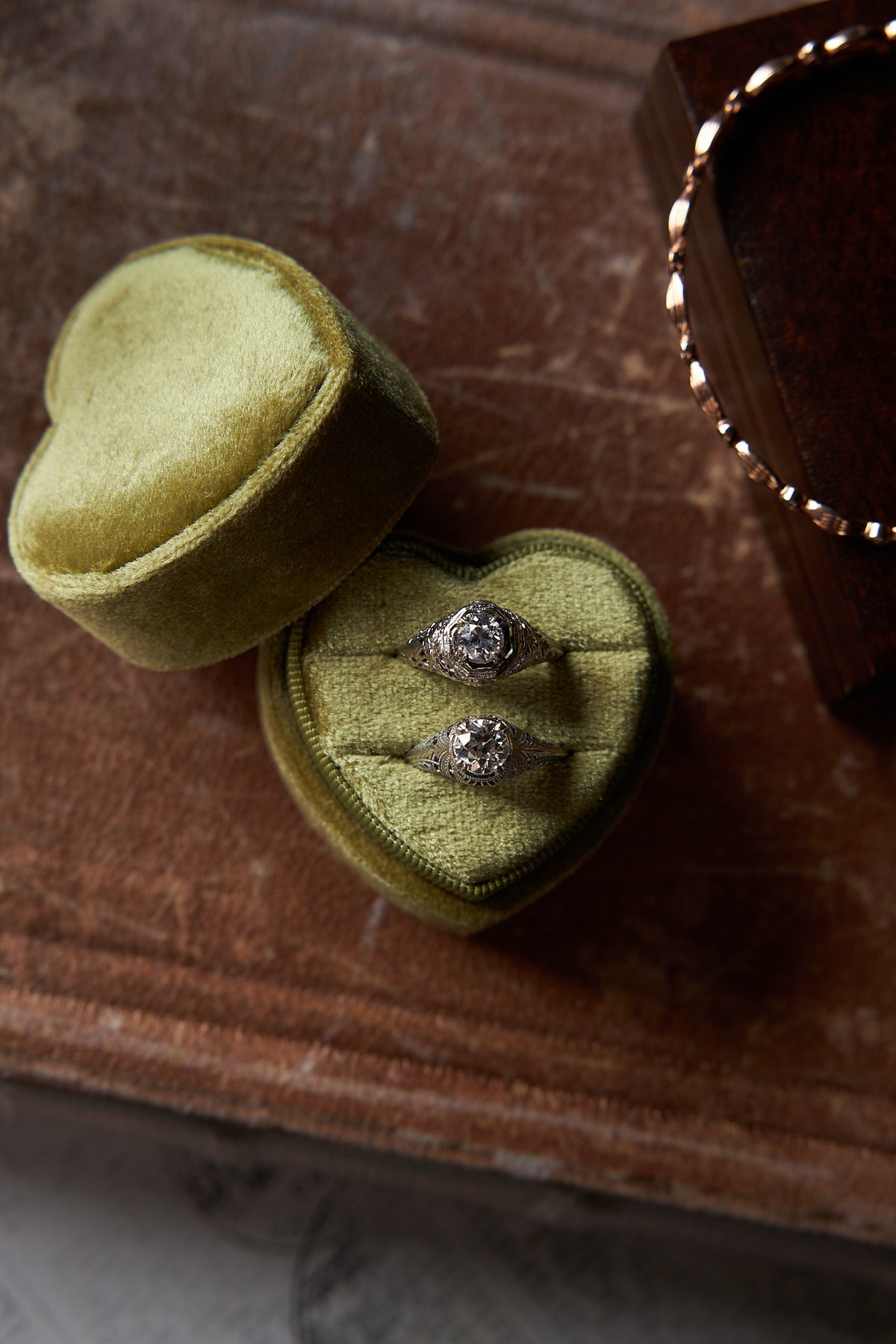 18 Karat White Gold Art Deco Diamond Ring