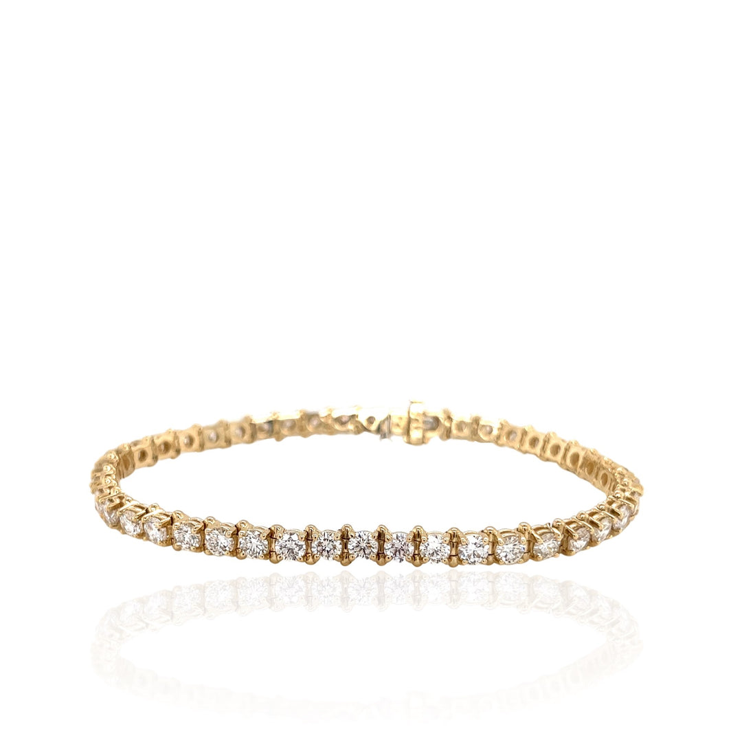 14 Karat Yellow Gold 7.33 cttw Diamond Bracelet