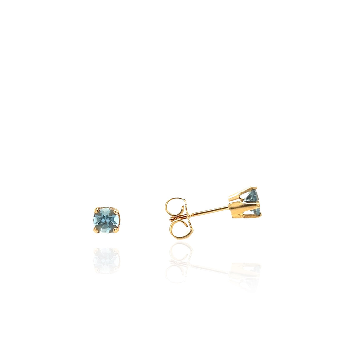 14 Karat Yellow Gold Aquamarine Earrings