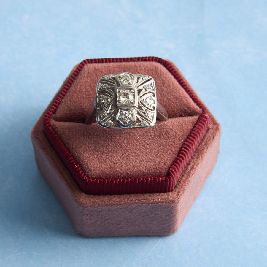 Antique Art Nouveau Platinum Diamond Ring