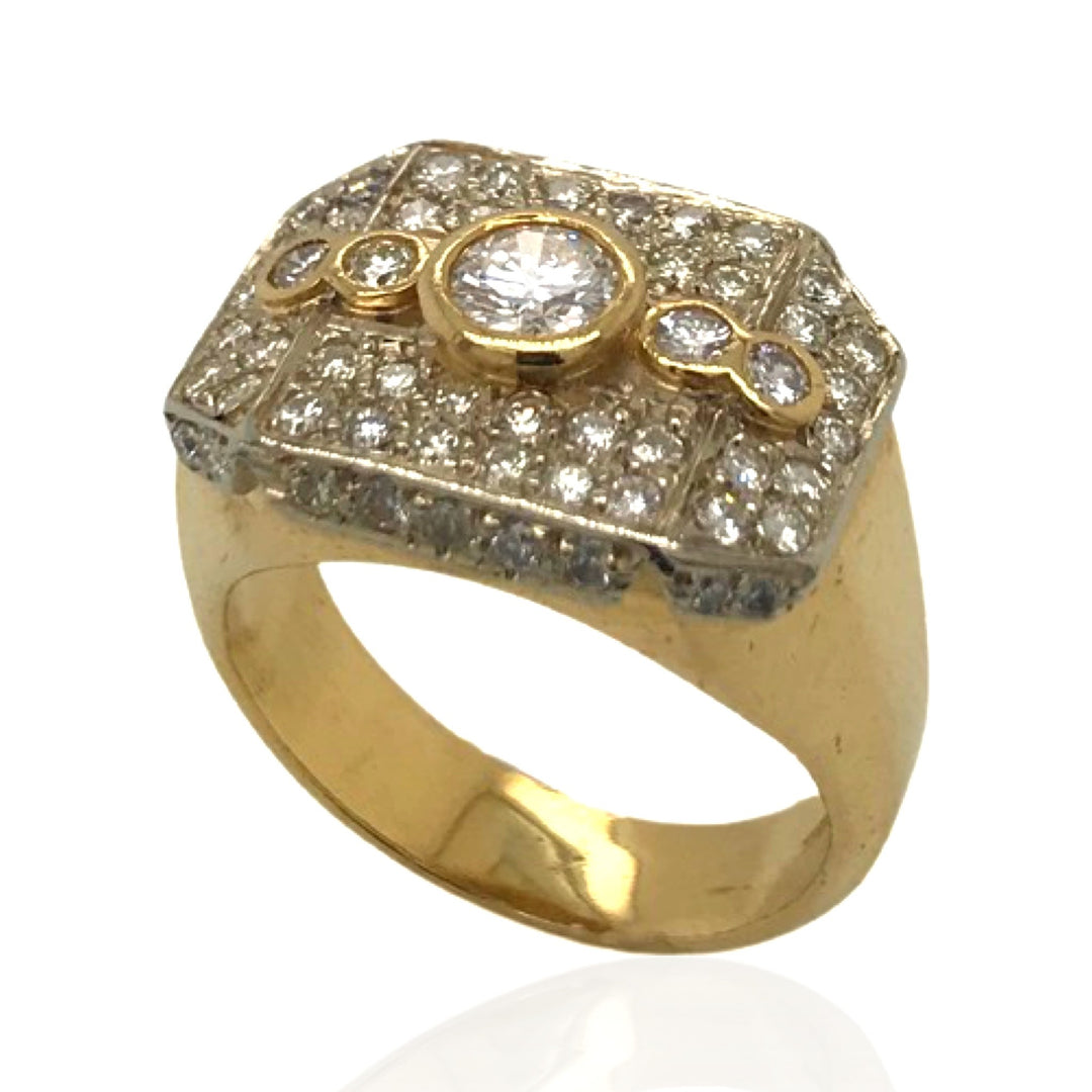 18 Karat Yellow Gold Geometric Art Deco Diamond Ring
