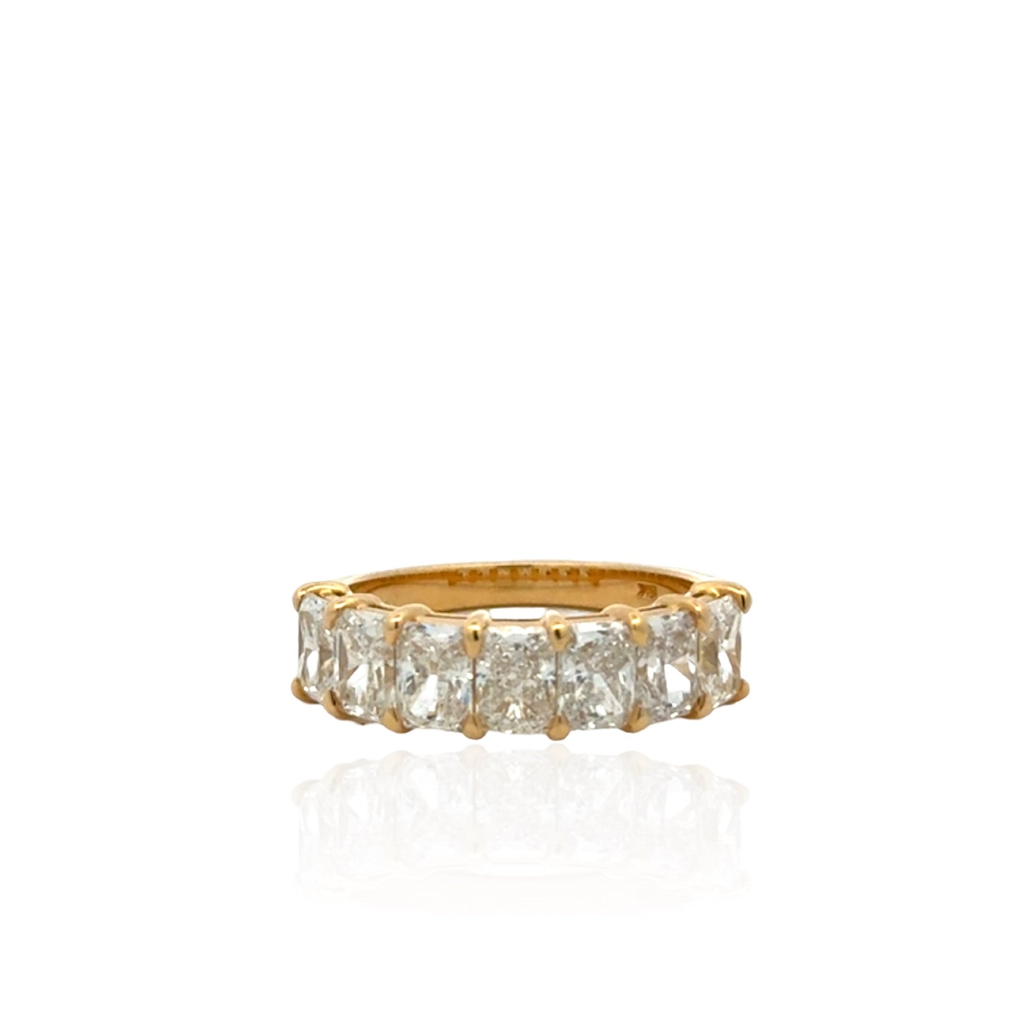 18 Karat Yellow Gold Diamond Band