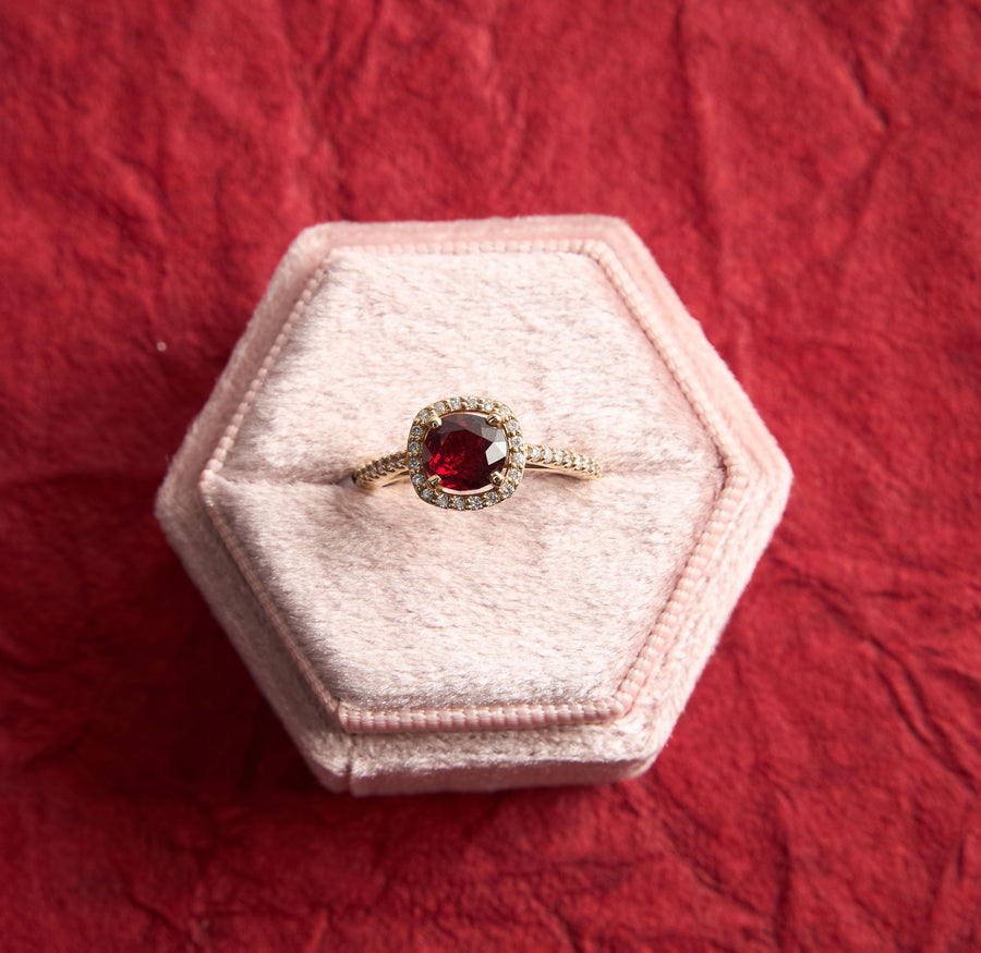 14 Karat Yellow Gold Red Spinel and Diamond Ring