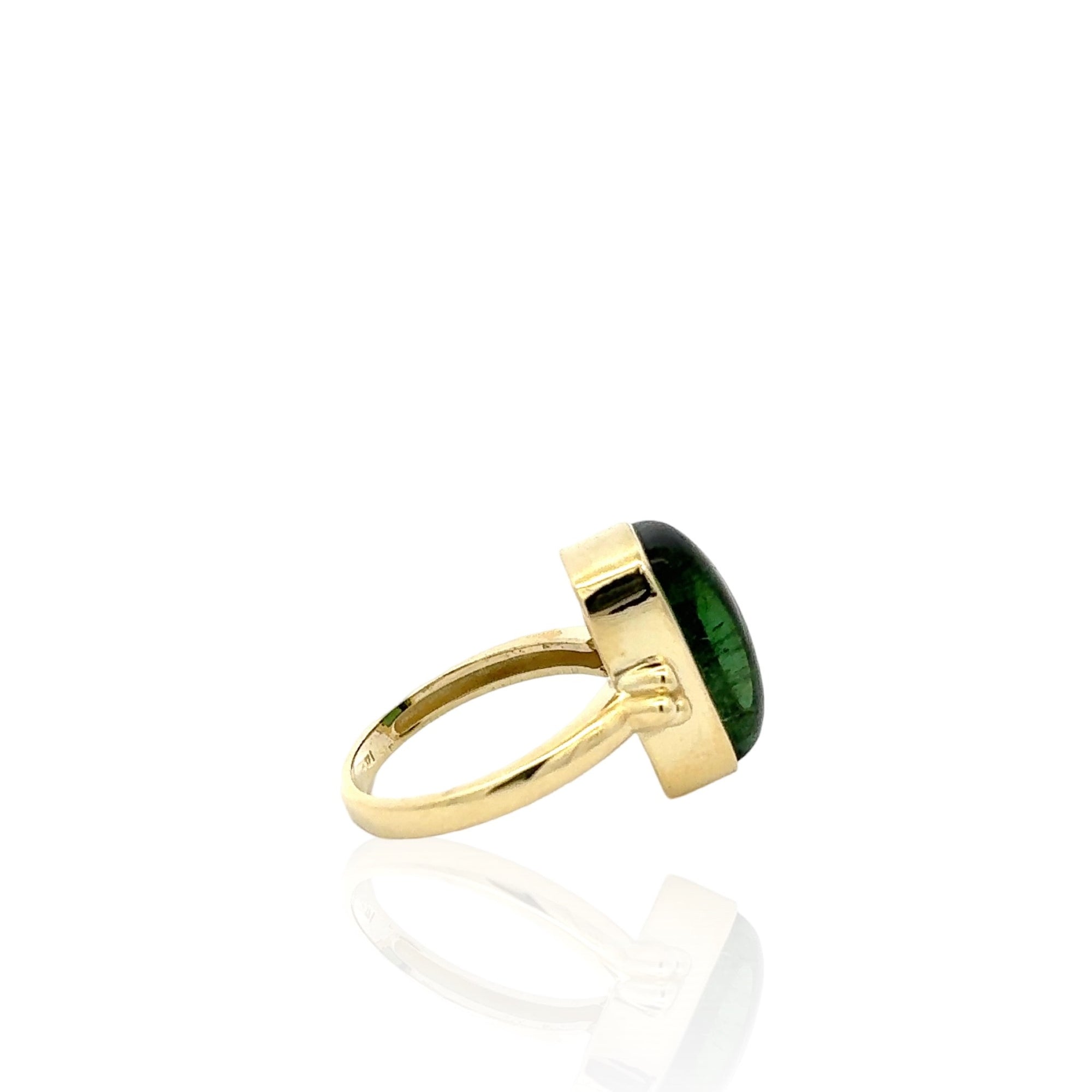 Green Tourmaline Cabochon Ring in 14K Yellow Gold, 8.55ct
