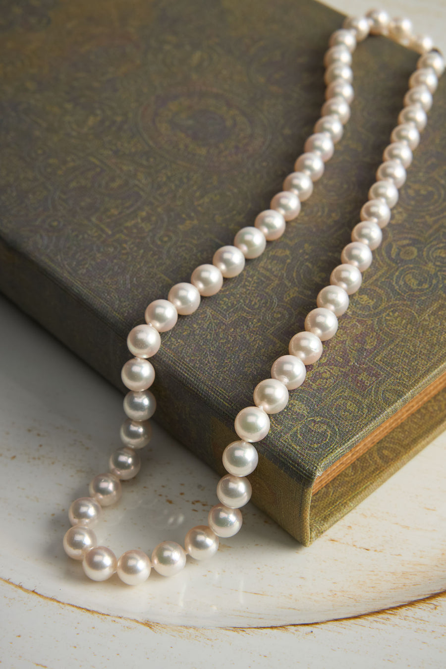 14K White Gold 7.5–8mm A+ Cultured Pearl Necklace – 18"