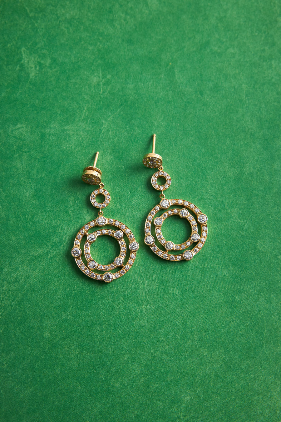 18 Karat Yellow Gold Diamond Earrings