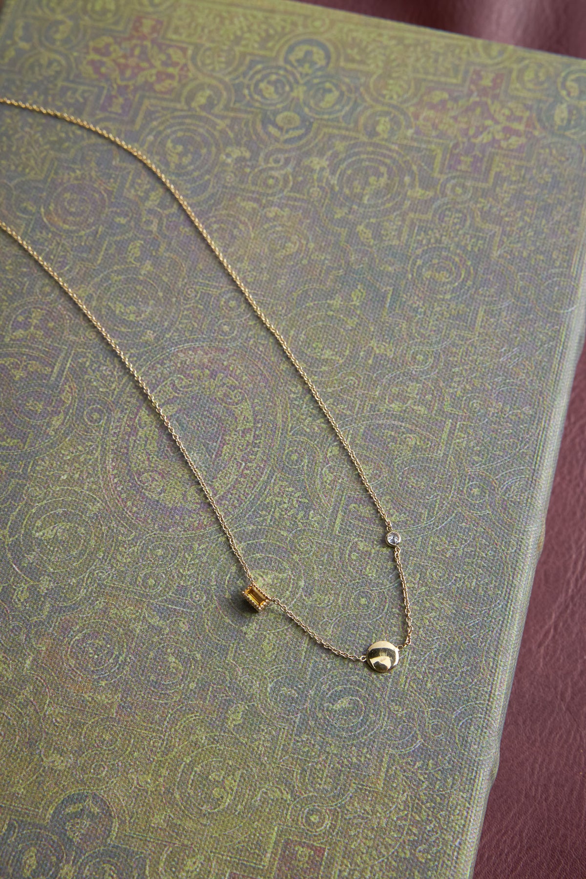 14 Karat Yellow Gold Citrine and Diamond Necklace