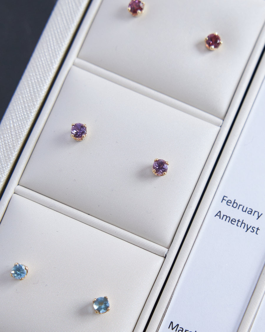 14 Karat Yellow Gold Amethyst Earrings