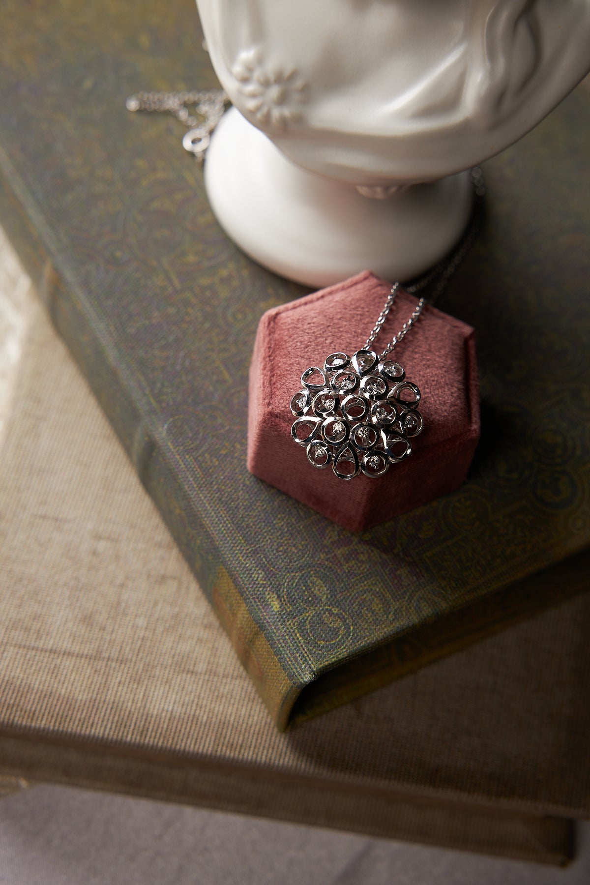 14 Karat White Gold Diamond Necklace