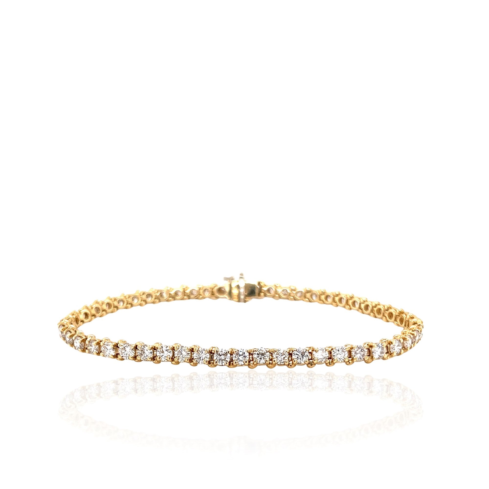 14 Karat Yellow Gold 2.95cttw Diamond Line Bracelet