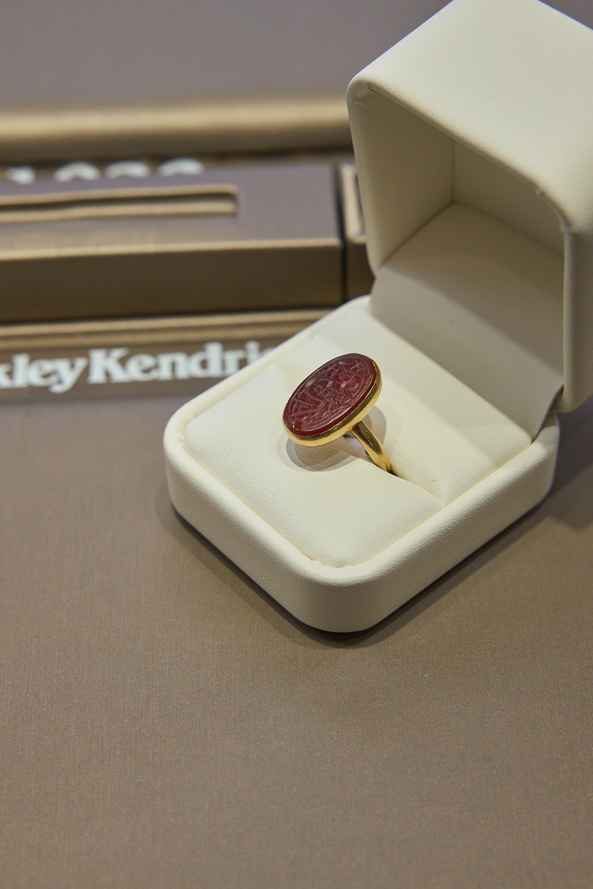 18 Karat Yellow Gold Red Onyx Ring