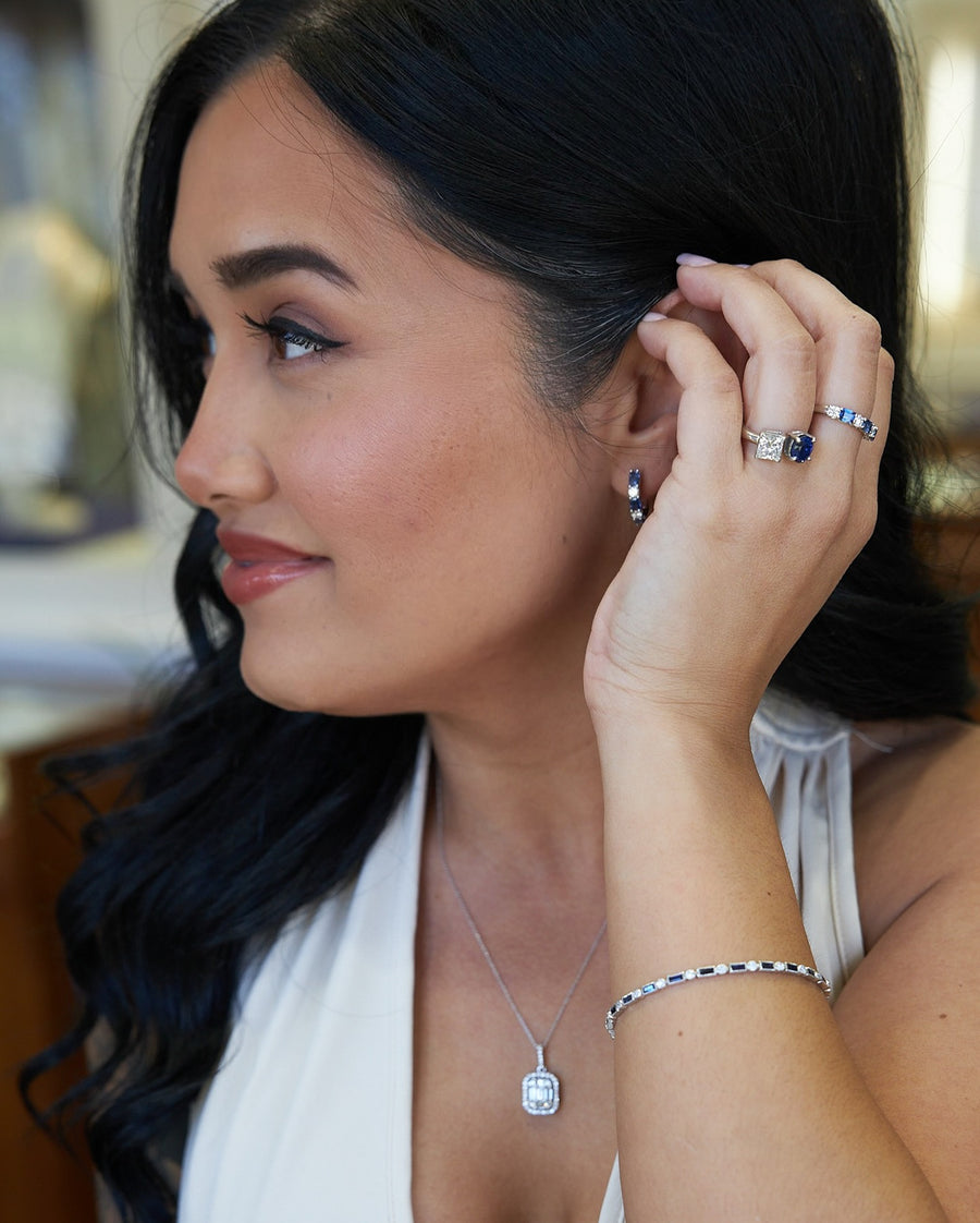 14 Karat White Gold Diamond and Sapphire Bracelet