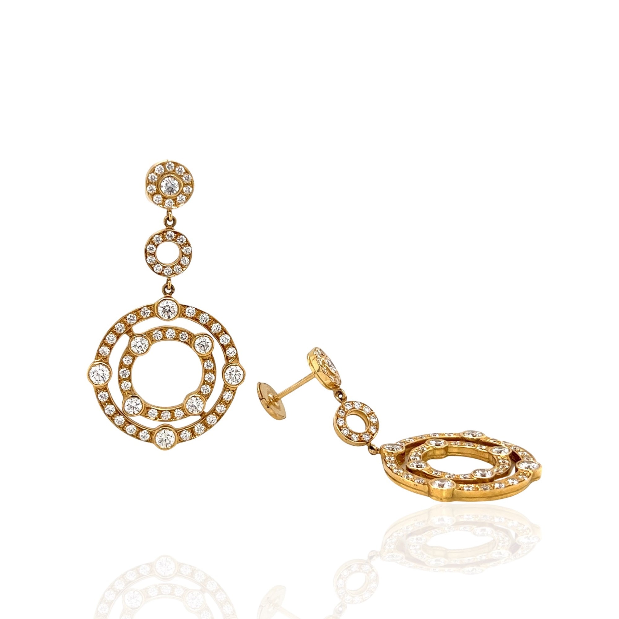 18 Karat Yellow Gold Diamond Earrings