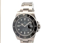 Pre-Owned Rolex Oyster Perpetual Submariner Date 116610